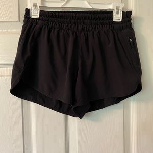 Lululemon Tracker short